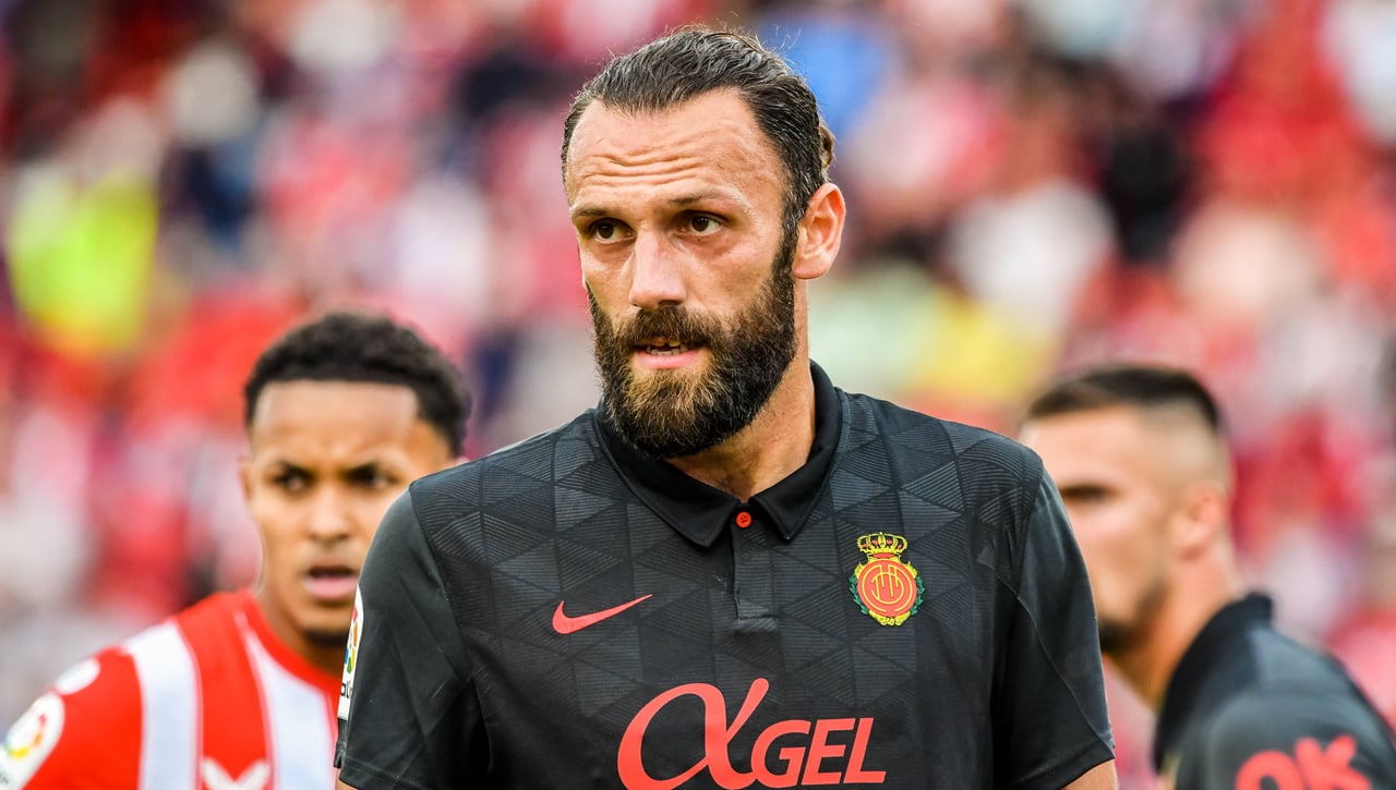 Muriqi, baja por una lesión muscular