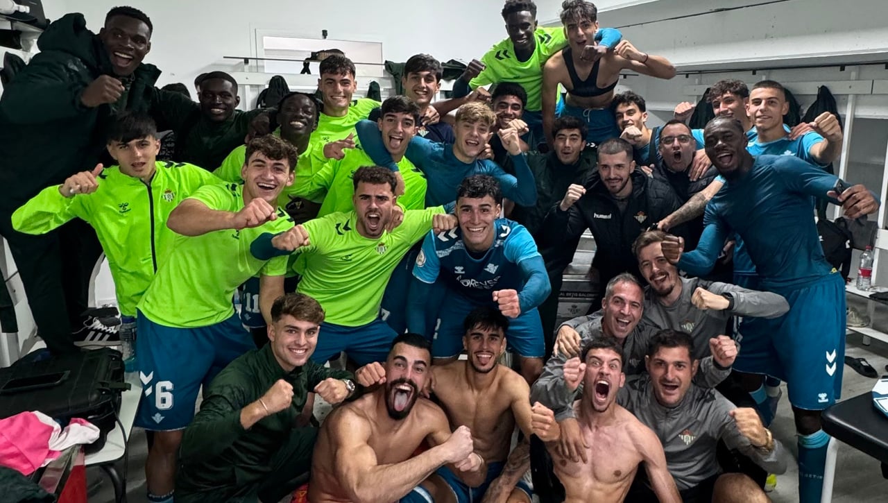0-2: El Betis Deportivo, sin frenos en el sueño del ascenso