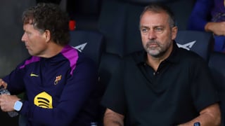 Flick calienta el Clásico del Bernabéu: El Barça alegará su expulsión y Competición podría entrar de oficio por sus cortes de manga