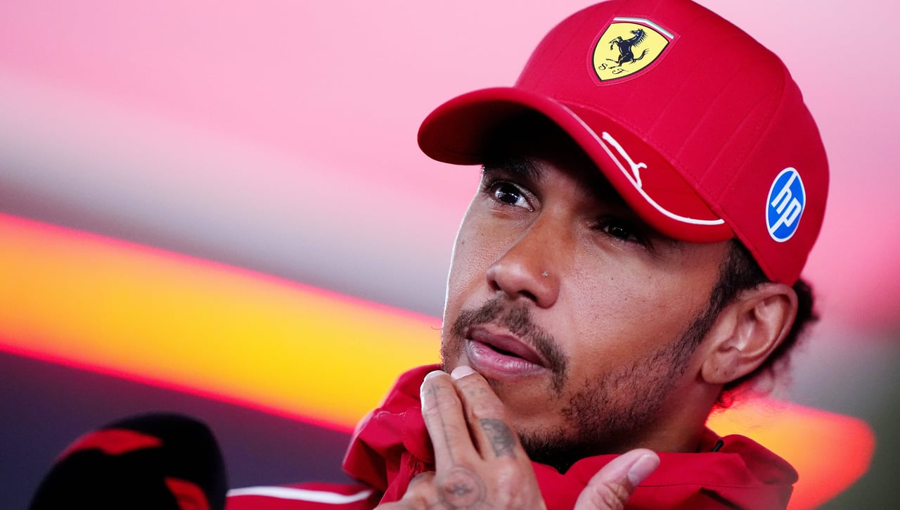 Antonio Lobato anuncia que Hamilton se está plantenado una salida a final de año