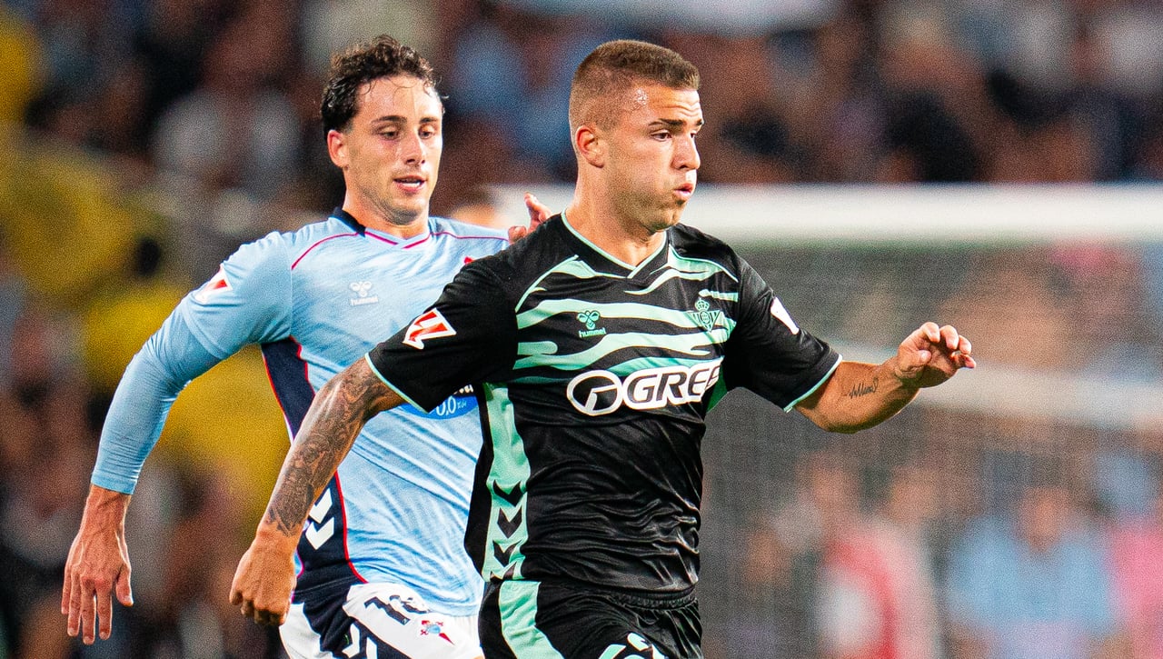 La mitad sevillista de la familia de Pablo García, la bienvenida de Aitor Ruibal y el regalo de William Carvalho