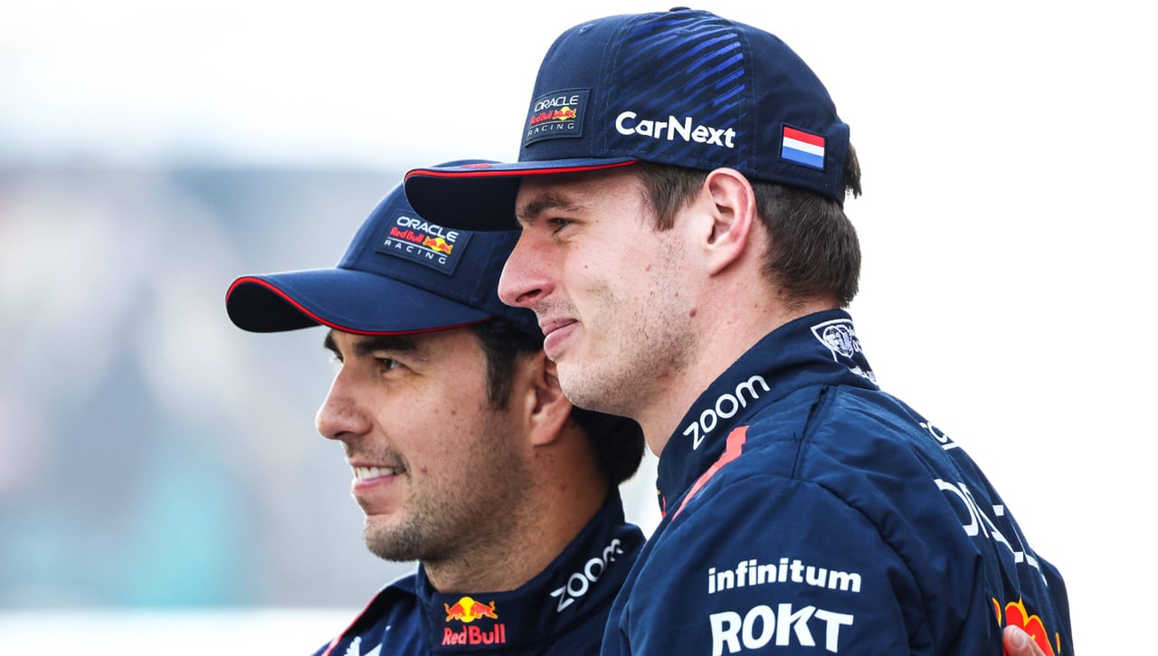 Red Bull elige piloto para sustituir a Verstappen o Checo Pérez