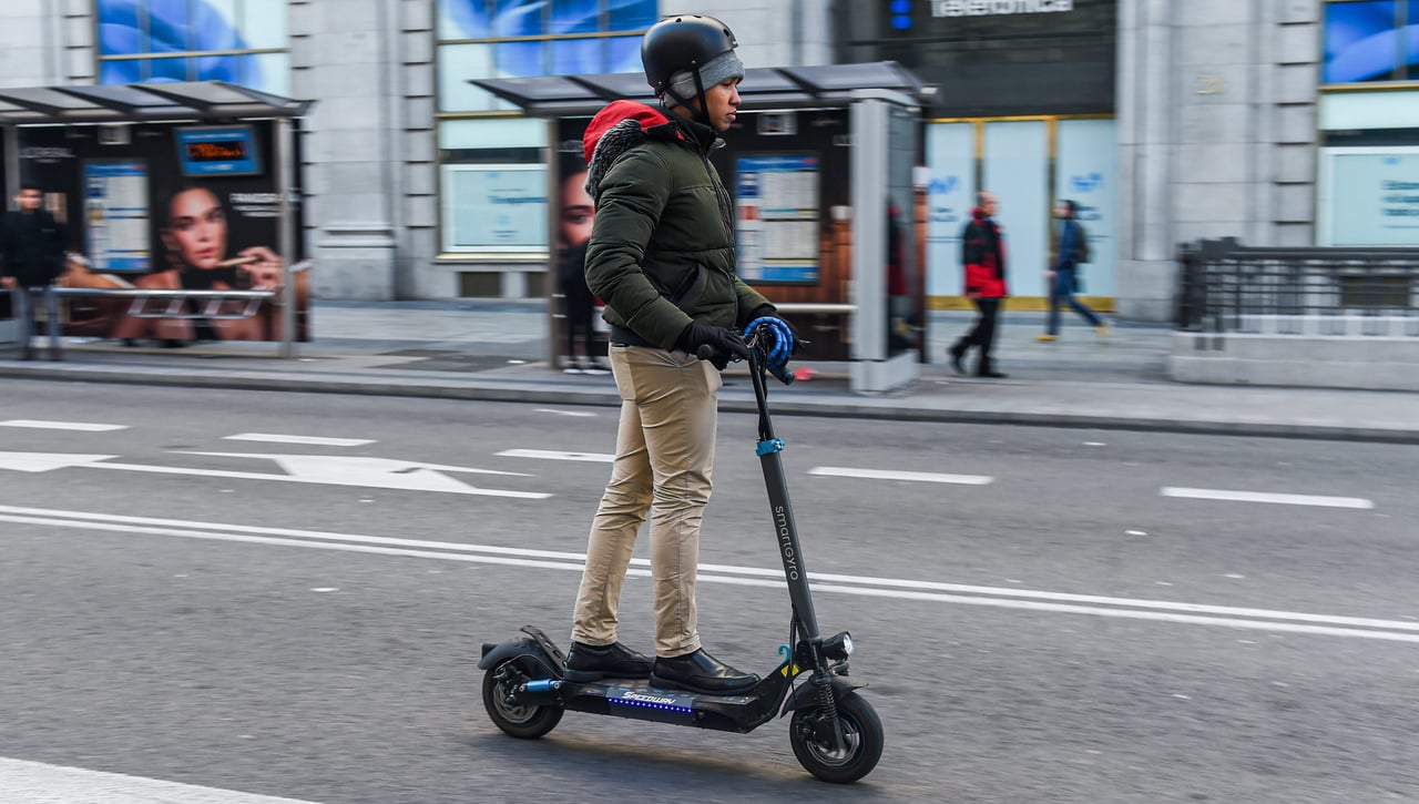 La DGT obligará a sacar este permiso a los patinetes eléctricos