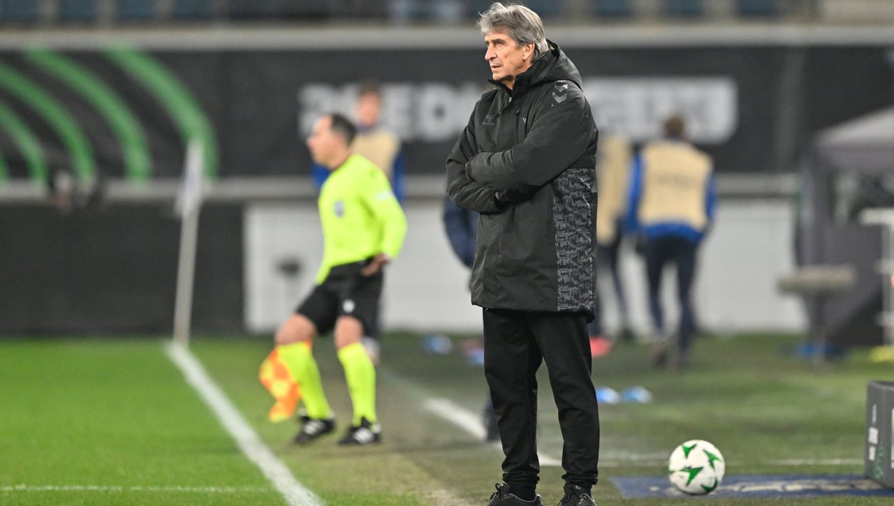 Pellegrini advierte a Vitor Roque y zanja el debate con Antony 