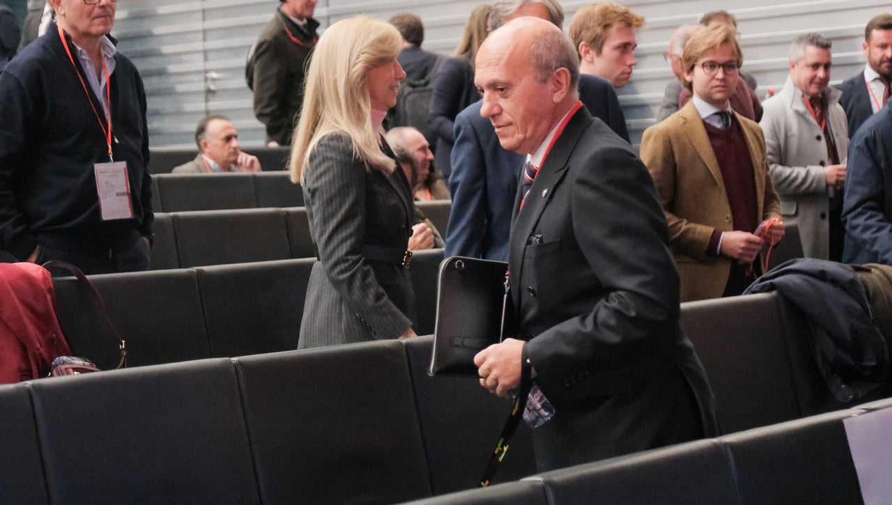 Del Nido Benavente va un paso más allá en su lucha por el poder 