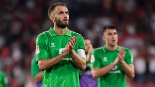 El Betis ata a Pezzella