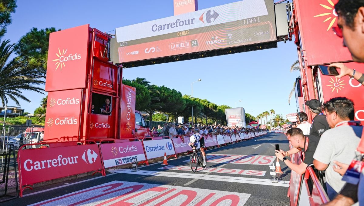 Mikel Landa se hunde nada más arrancar La Vuelta