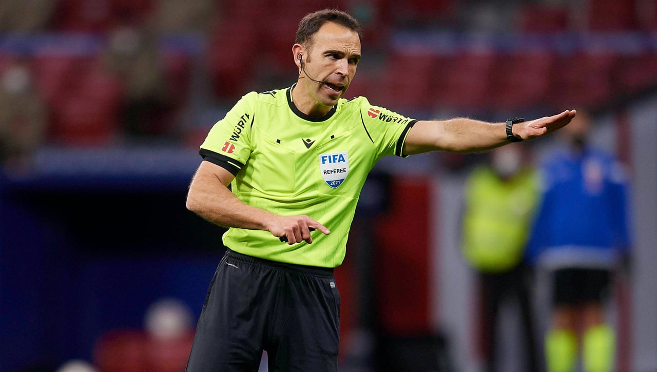 Real Madrid TV vuelve a señalar al árbitro tras la eliminación en Copa