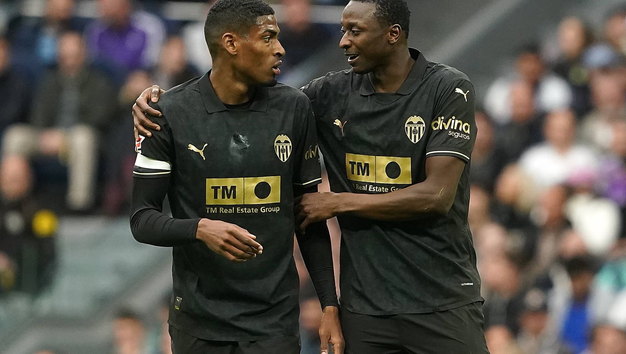 Se resuelve el fichaje de Umar Sadiq