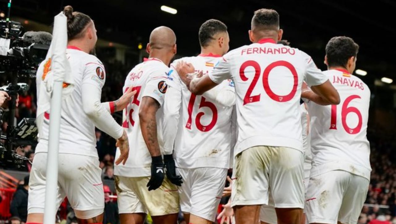 El dineral que percibiría el Sevilla de ganar al Manchester United