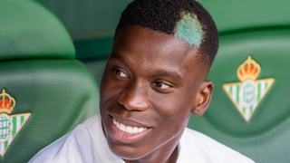 Contratiempo en la llegada de Ilaix Moriba