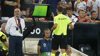 Pierluigi Collina, jefe mundial de los árbitros, visita España para mejorar el VAR con Medina Cantalejo y Clos Gómez