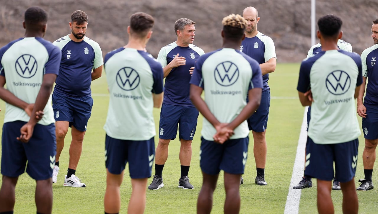 Luis Carrión advierte a García Pimienta y lanza un mensaje sobre el "genio" Januzaj