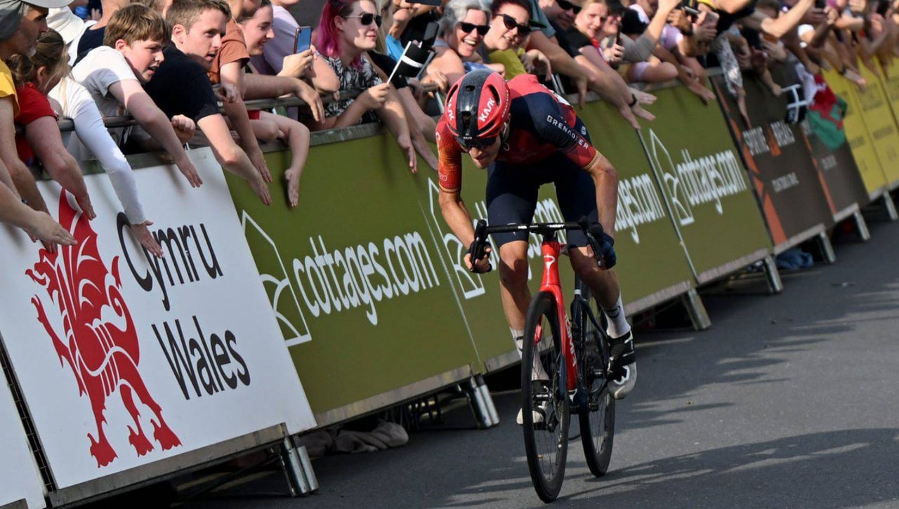 Una doble amenaza para Carlos Rodríguez en la París-Niza