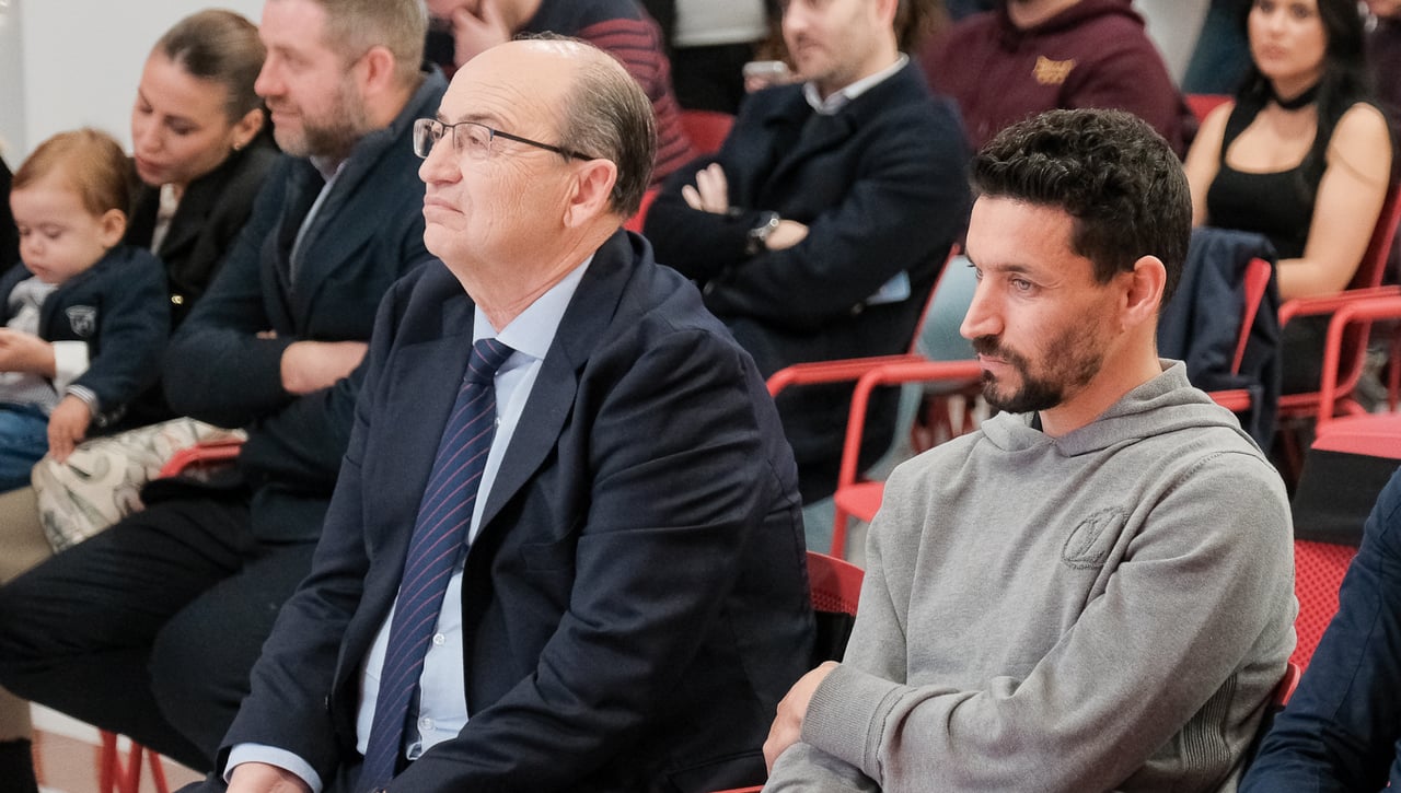 Navas destapa la caja de los truenos: "No puedo ver así a mi Sevilla, pero no ha habido ninguna llamada"