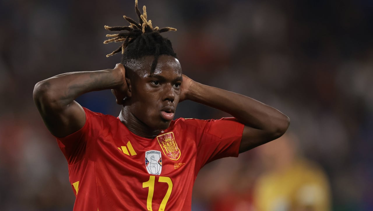 Alaban a Nico Williams y la Premier League lo acecha