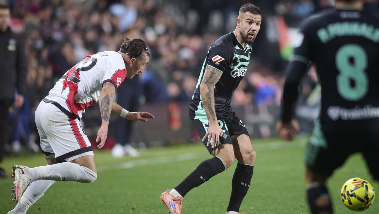 Comentario homófobo contra Aitor Ruibal en plena entrevista en televisión