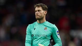 Batacazo para Álex Remiro y la Real Sociedad 