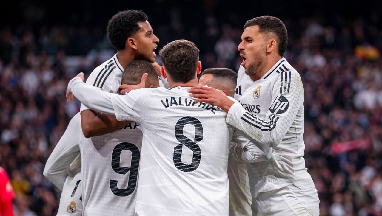 Real Madrid 4 - 1 UD Las Palmas: Adiós a los pitos, hola al liderato