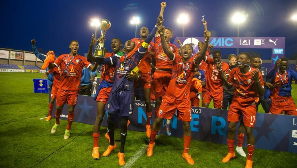 El precioso gesto de deportividad del Promoesport Étoiles du Mandé en el MIC Football del que todos hablan