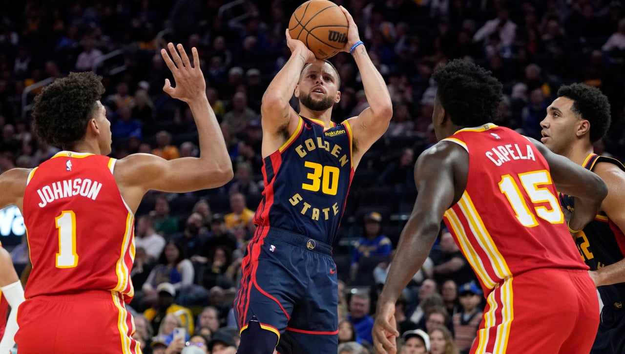 Los Bulls caen en picado mientras los Warriors se afianzan en el liderato