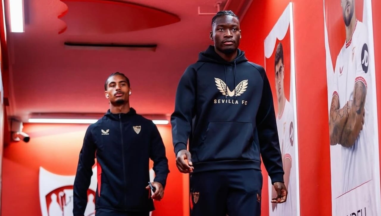 Las cartas marcadas con Lucien Agoumé