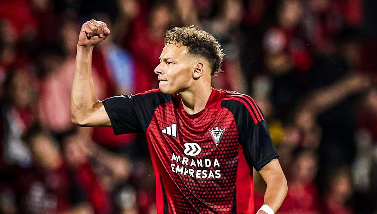 Zaragoza, Las Palmas y Valladolid tras un fichaje