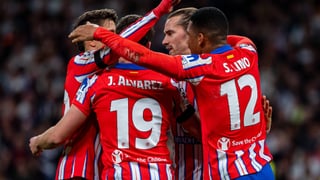 El Atlético de Madrid pasa de la polémica jugada del derbi