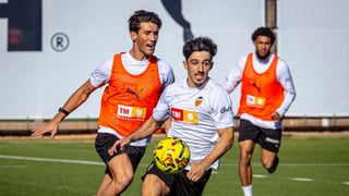 Carlos Corberán suma una nueva baja en la sesión de Valencia