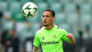 Sigue el tira y afloja en el fichaje de Antony