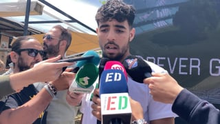 Chadi Riad duda entre Betis y Barça para verano y habla del futuro de Guido