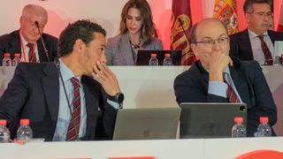 El Sevilla recurre a un préstamo millonario para evitar un mal mayor