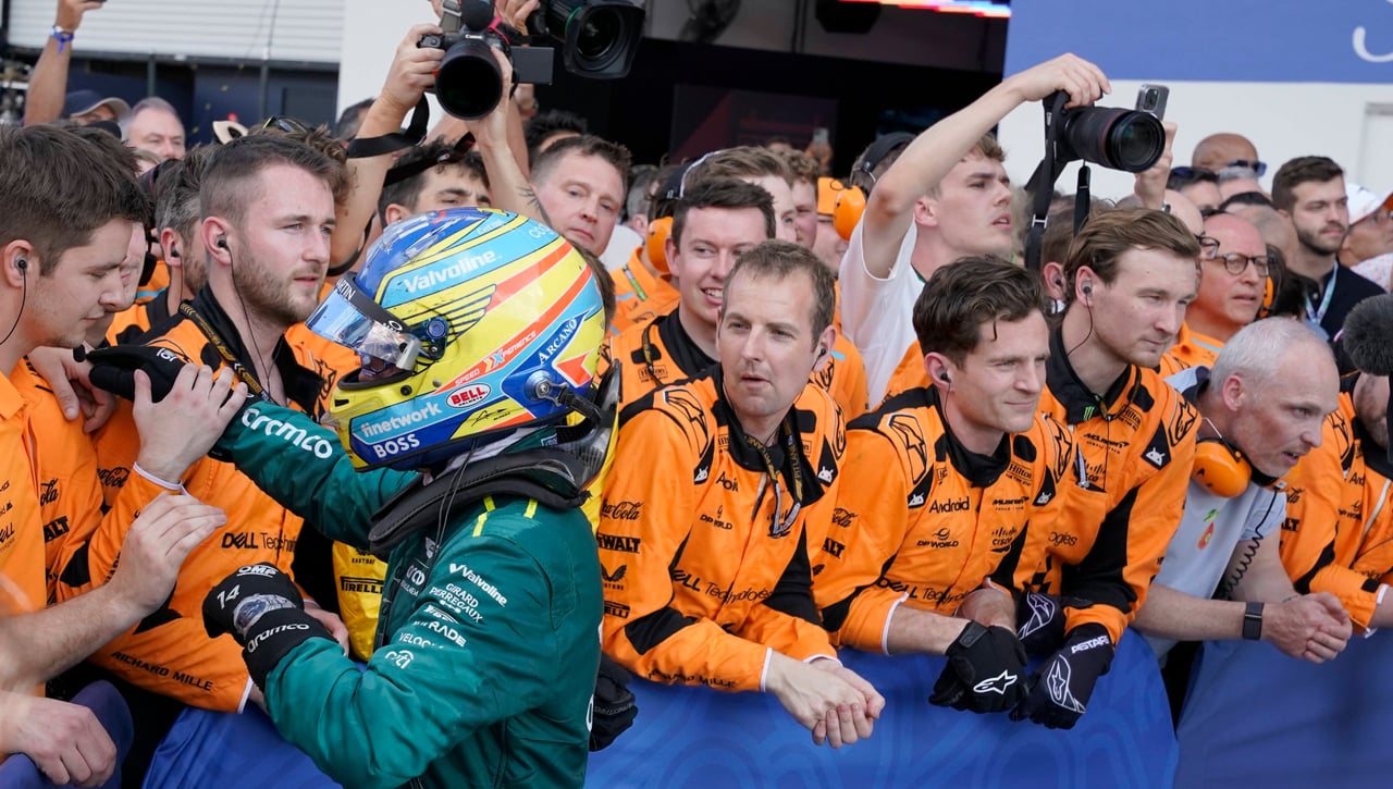 Aston Martin cumple y pone todo en manos de Fernando Alonso