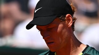 Jannick Sinner se lesiona en Montecarlo y dice basta