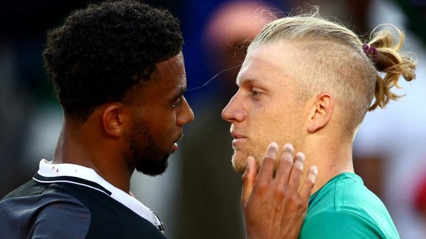 Davidovich asusta en Wimbledon