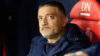 En Canarias temen que García Pimienta quiera llevarse al Sevilla al central que también sigue el Betis  