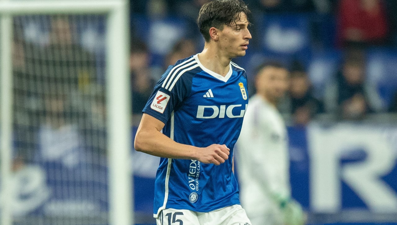 El Oviedo pide más: rechazada la primera oferta de la Salernitana por Oier Luengo