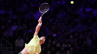 Novak Djokovic le pide cuentas a Carlos Alcaraz por copiarle el saque: "Por cada ace que haga, espero que me pague"