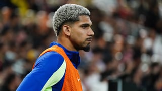 Peligra la venta de Araújo a la Juventus