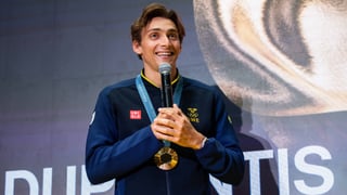 Mondo Duplantis y Karsten Warholm cambian de disciplina