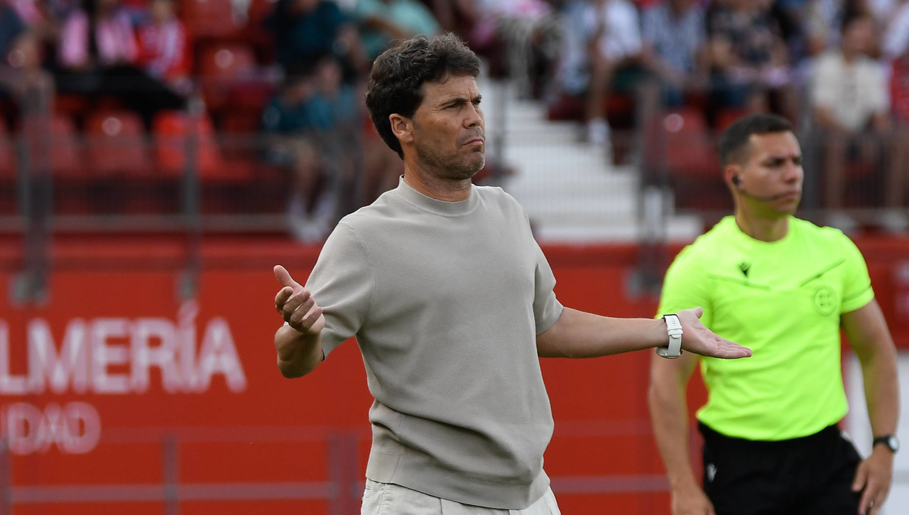 Tensión entre Rubi y el Almería