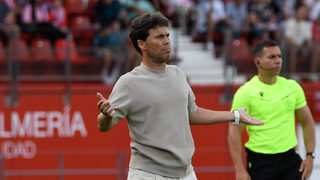 Tensión entre Rubi y el Almería