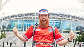El corredor fanático de Inglaterra que irá corriendo a cada partido en la Eurocopa