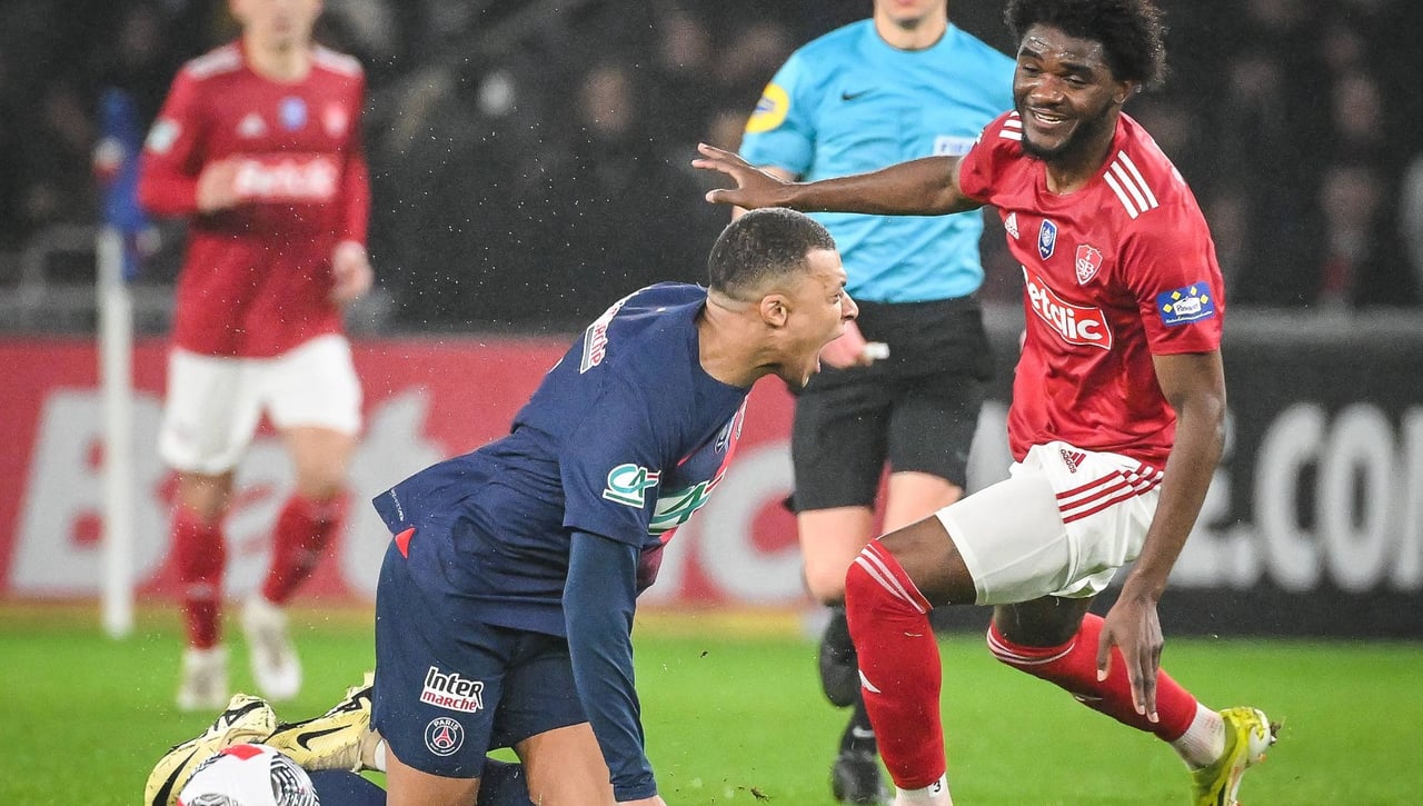 El Betis se fija en un codiciado central de Champions