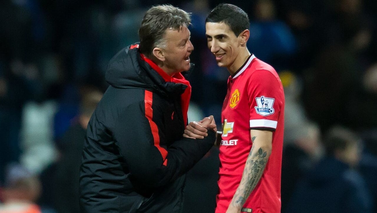 El enganchón entre Di María y Van Gaal