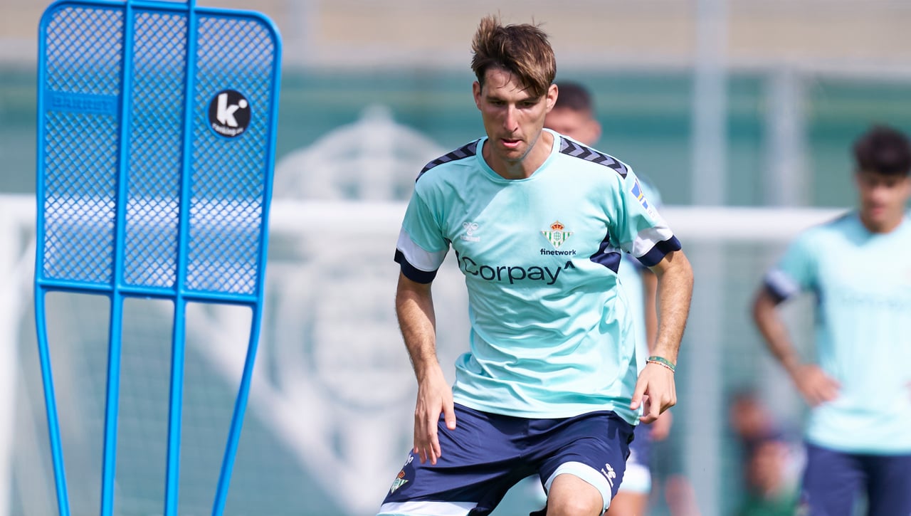 Miranda no firma y otro 'gigante' de Europa piensa en él para enero