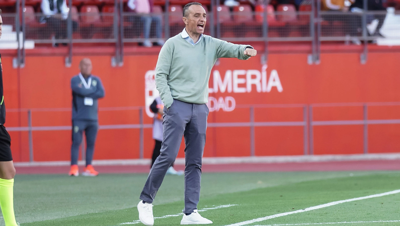 El adiós de José Luis Oltra