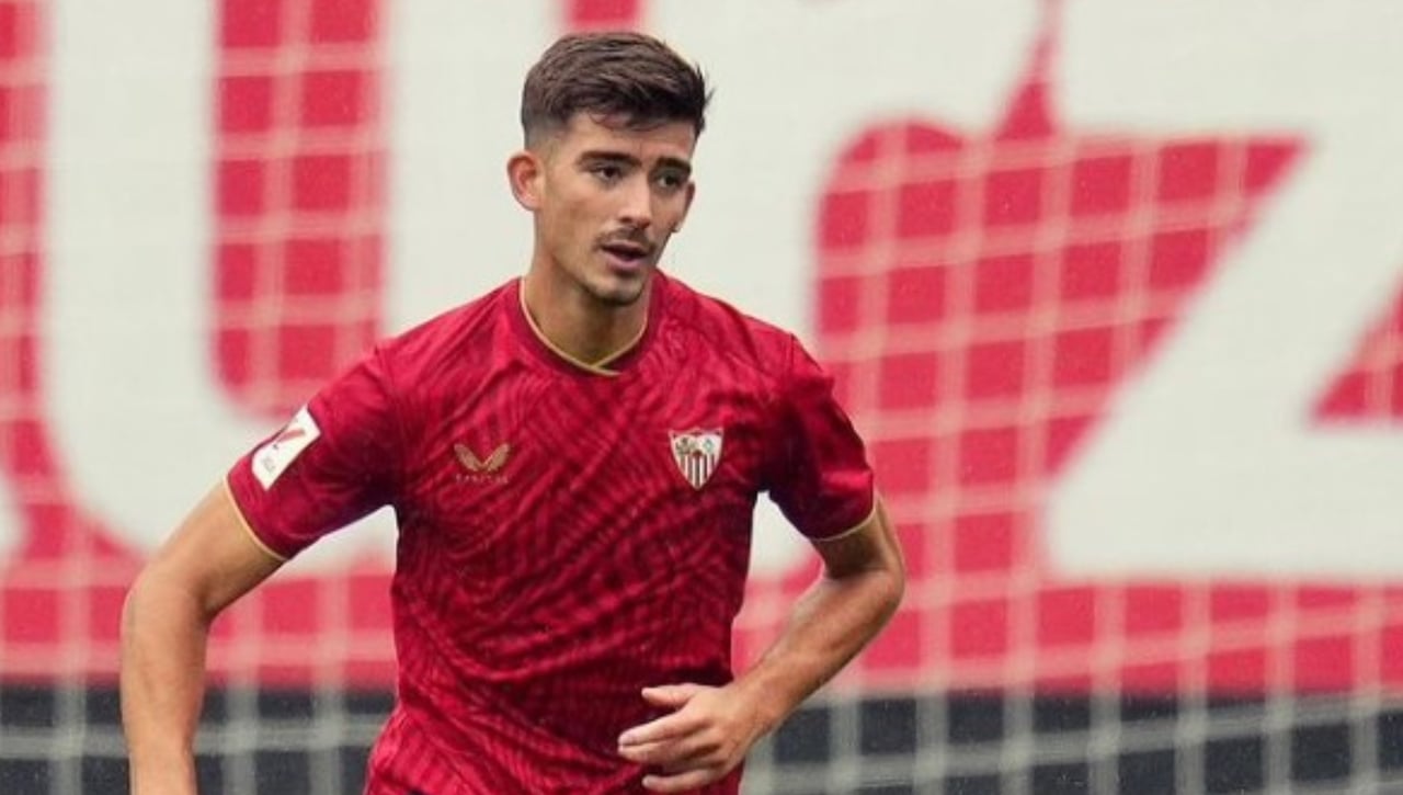 Principio de acuerdo por Kike Salas entre Sevilla y Tenerife