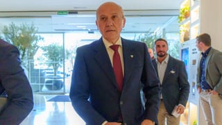 Del Nido echa más leña al fuego tras la derrota en el derbi y desvela despidos en el Sevilla