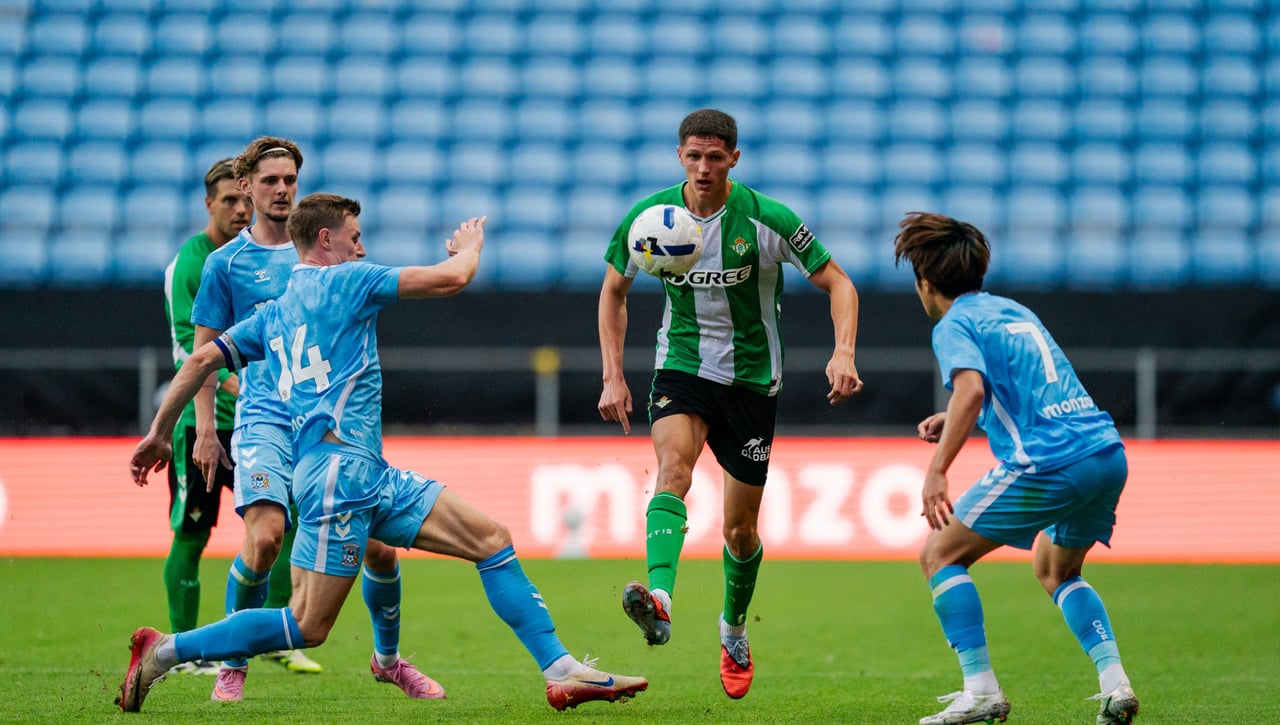 Las opciones para completar la 'sala de máquinas': nombres, plazos, opciones, dinero en caja...